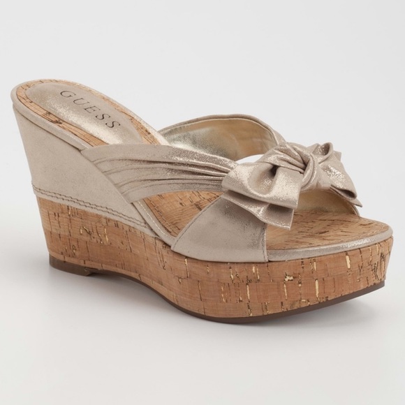 GUESS Bow Wedge Sandals Size 5.5 - Picture 1 of 11